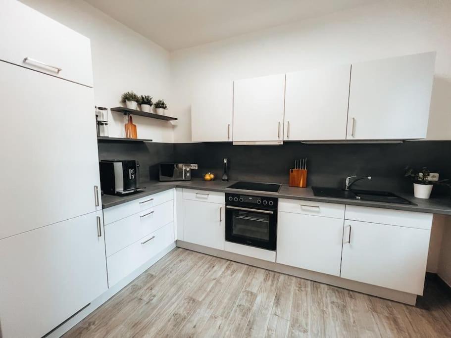 Lieblingsapartment No.10 Mit 2 Schlafzimmern Und Eigener Terrasse Rostock Exteriér fotografie